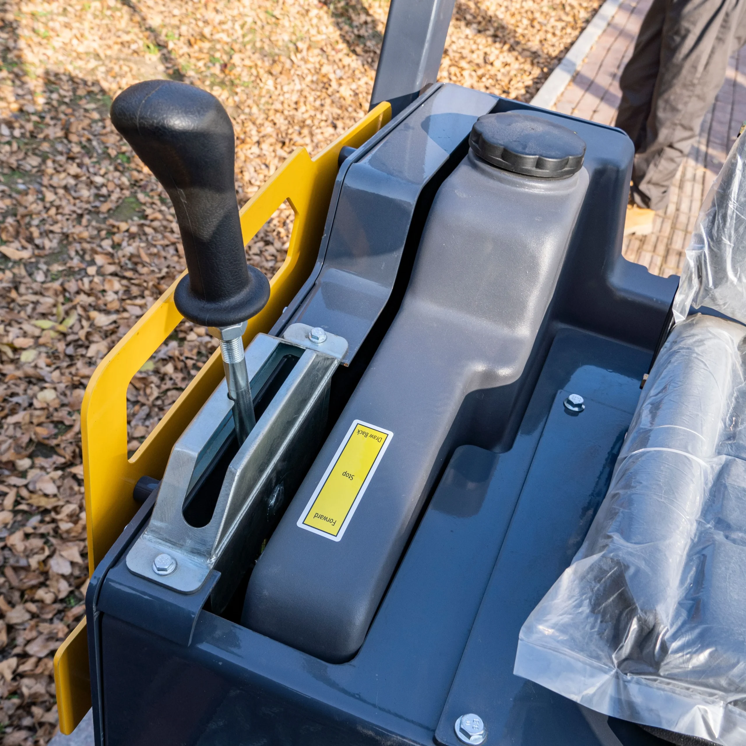 TYPHON FURY 20 Mini Road Roller 2Ton Hydraulic Oil Vibratory B&S 23hp USA engine - Image 22